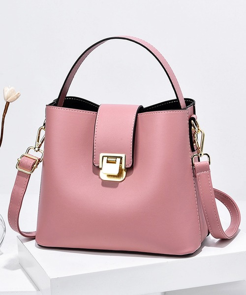 florist（フローリスト）の「【2WAY/3WAY・高見え♪】 レザーライクベルトデザインハンドバッグ/ショルダーバッグ/オフィスバッグ（ハンドバッグ・レディース・オフホワイト/セージグリーン/ピンク/ベージュ/ブラック・FREE）」の5枚目の写真