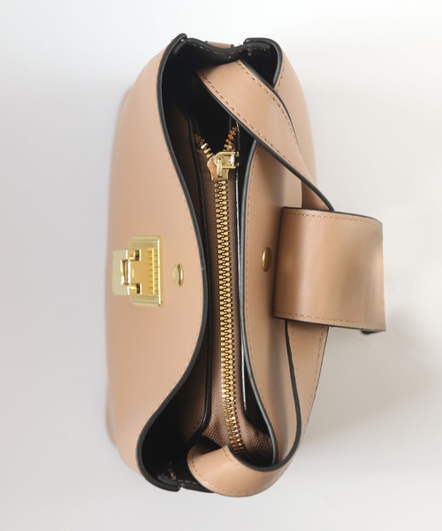 florist（フローリスト）の「【2WAY/3WAY・高見え♪】 レザーライクベルトデザインハンドバッグ/ショルダーバッグ/オフィスバッグ（ハンドバッグ・レディース・オフホワイト/セージグリーン/ピンク/ベージュ/ブラック・FREE）」の13枚目の写真