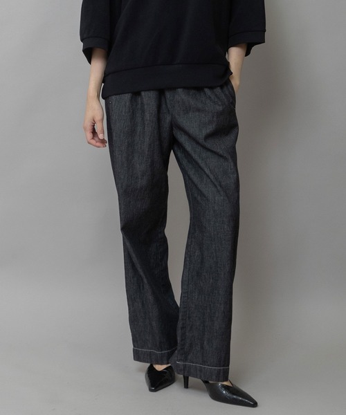 Munich(ミューニック)の「6ozスラブデニムイージーパンツ(デニムパンツ・レディース・ブラック/ライトグレー/インディゴブルー・S/M)」の2枚目の写真