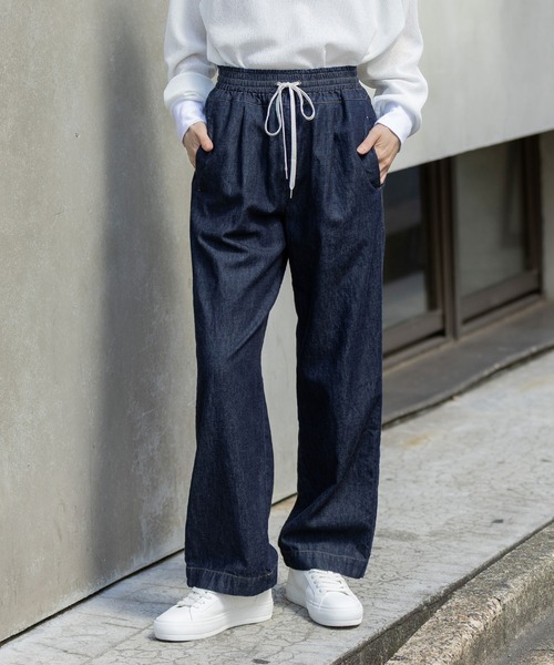 Munich(ミューニック)の「6ozスラブデニムイージーパンツ(デニムパンツ・レディース・ブラック/ライトグレー/インディゴブルー・S/M)」の4枚目の写真