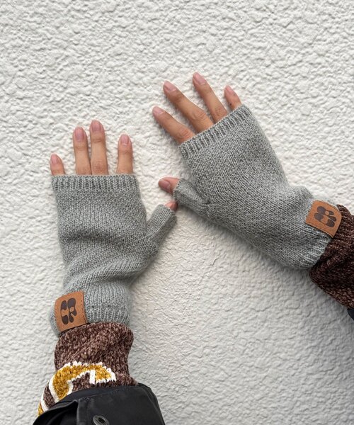 CIAOPANIC（チャオパニック）の「アソート柄デミグラブ（手袋・レディース・グレー/ネイビー/ブラウン/グリーン・FREE）」の7枚目の写真