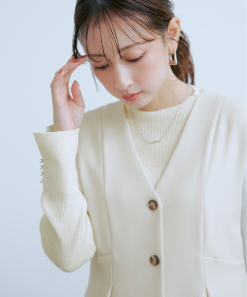 COHINA(コヒナ)の「フロントボタンVネックジャンパースカート 【低身長・小柄女性】(ジャンパースカート・レディース・ベージュ/ブラウン/ホワイト・REGULAR/SHORT)」の8枚目の写真