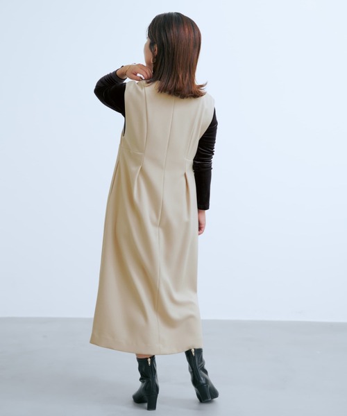 COHINA(コヒナ)の「フロントボタンVネックジャンパースカート 【低身長・小柄女性】(ジャンパースカート・レディース・ベージュ/ブラウン/ホワイト・REGULAR/SHORT)」の10枚目の写真