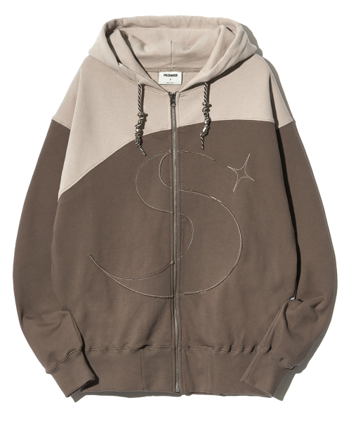 PIECEMAKER（ピースメーカー）の「TS SILVER CHARM ZIP HOODIE (BEIGE)（パーカー・レディース・その他・FREE）」の2枚目の写真
