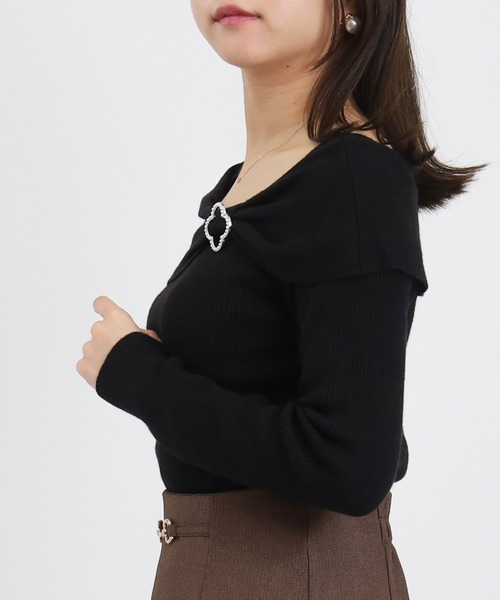 ASTORIA ODIER（アストリアオディール）の「クローバーバックルオフショルニット（ニット/セーター・レディース・ホワイト/ブラウン/ブラック/ワイン・MEDIUM）」の14枚目の写真