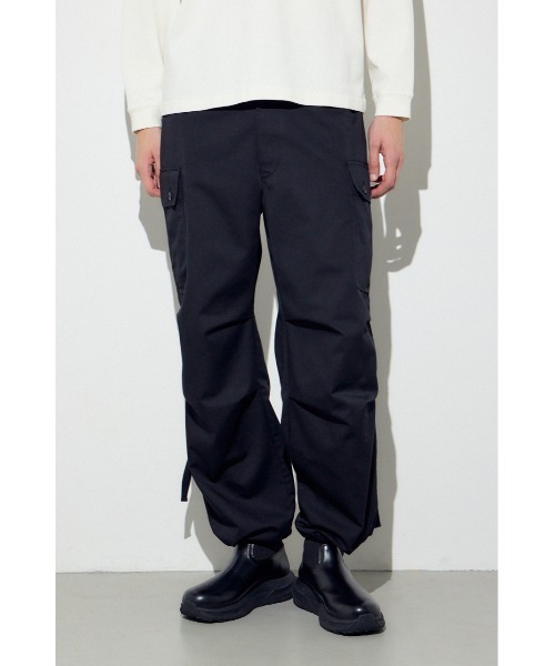 AZUL by moussy(アズールバイマウジー)の「M-65 フィールドカーゴパンツ(カーゴパンツ・メンズ・カーキ/ブラック・SMALL/MEDIUM/LARGE)」の3枚目の写真
