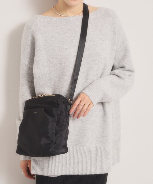 ITS'DEMO（イッツデモ）の「【収納アドバイザー監修】バルーンミニショルダー（ショルダーバッグ・レディース・グレー/ベージュ/ブラック/グリーン系・00）」の2枚目の写真