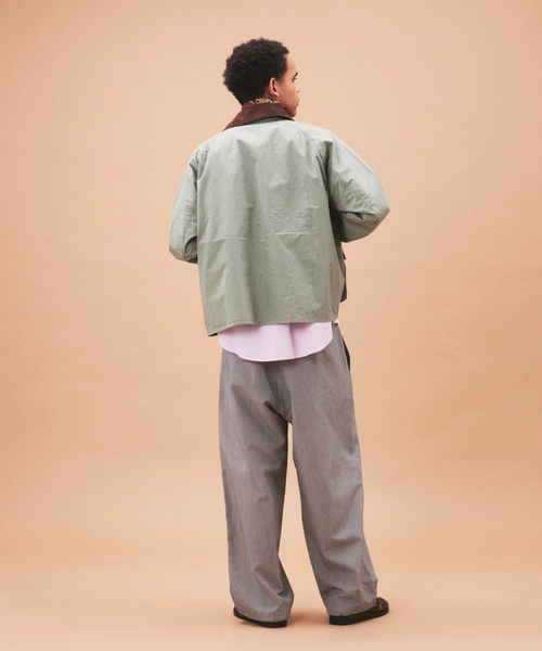 Barbour（バブアー）の「Barbour / バブアー 別注 クロップド オールド ビデール  “ツイル生地”（その他アウター・メンズ・サックスブルー/カーキ/アイボリー・40/38/36）」の7枚目の写真