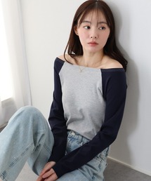 オフショルダーカットソー