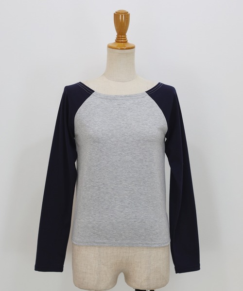 BLUEEAST(ブルーイースト)の「オフショルダーカットソー(Tシャツ/カットソー・レディース・ホワイト系/ブラック/グレー系・MEDIUM)」の17枚目の写真