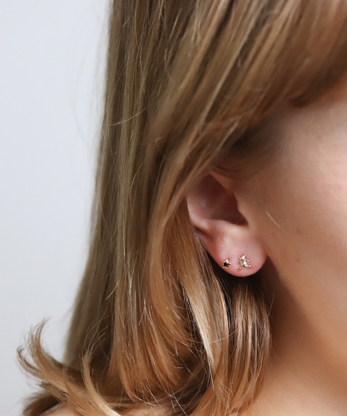 cui-cui（キュイキュイ）の「ゴールド ベア / スター ピアス | K10YG 〈Web限定〉（ピアス（両耳用）・レディース・イエローゴールド・FREE）」の6枚目の写真