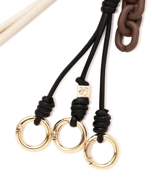 VIOLAd'ORO（ヴィオラドーロ）の「VIOLAd’ORO (ヴィオラドーロ) バッグチャーム BIANCA / V-5082（キーケース/キーアクセサリー・レディース・ブラウン/グレー・F）」の7枚目の写真