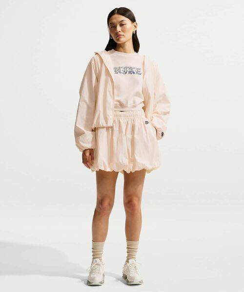 NIKE(ナイキ)の「ナイキ スポーツウェア ウィメンズ ルーズ バブル スカート / Nike Sportswear Women's Loose Bubble Skirt IQ0062-102 Chalk(スカート・レディース・ホワイト系その他2・XL/L/XS/M/S)」の4枚目の写真