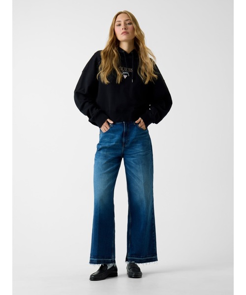 GUESS JEANS(ゲスジーンズ)の「GUESS JEANS Drop Shoulder Baker Cropped Hood パーカー(パーカー・レディース・グレー/ブラック・X-SMALL/SMALL/MEDIUM/LARGE)」の8枚目の写真