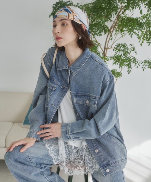 ANGIE（アンジー）の「【セットアップ対応】オーバサイズデニムジャケット / Gジャン（デニムジャケット・レディース・ブルー/ライトグレー/イエロー・FREE）」の4枚目の写真