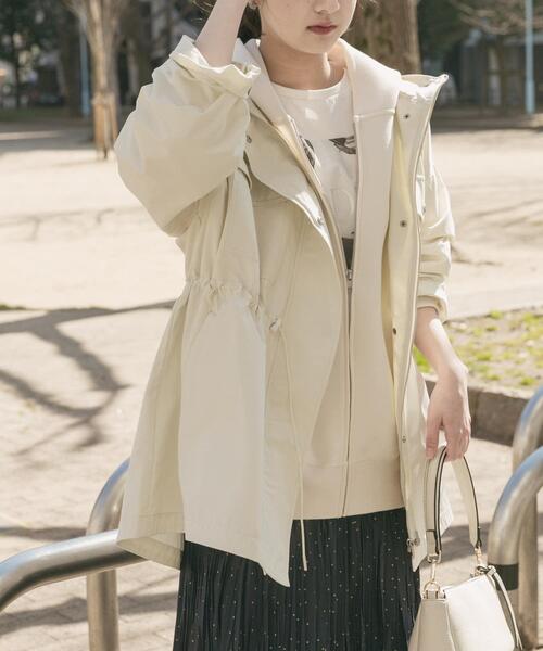 ITEMS URBANRESEARCH（アイテムズ アーバンリサーチ）の「ライトフーディーブルゾン（ブルゾン・レディース・ホワイト系その他/ブラック・FREE）」の20枚目の写真