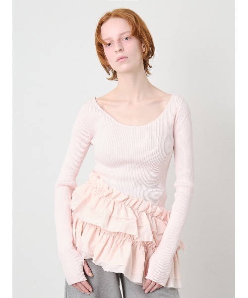 SORIN(ソリン )の「Ruffled Hem Rib Top/ラッフルヘム リブトップ(ニット/セーター・レディース・ライトピンク/ブラック/ダークグレー・38)」の4枚目の写真