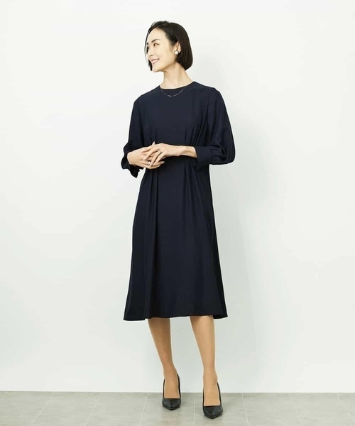 MICHEL KLEIN（ミッシェル・クラン）の「[オケージョン/セレモニー]ドレープワンピース（ワンピース・レディース・ブラック/ネイビー・38）」の3枚目の写真