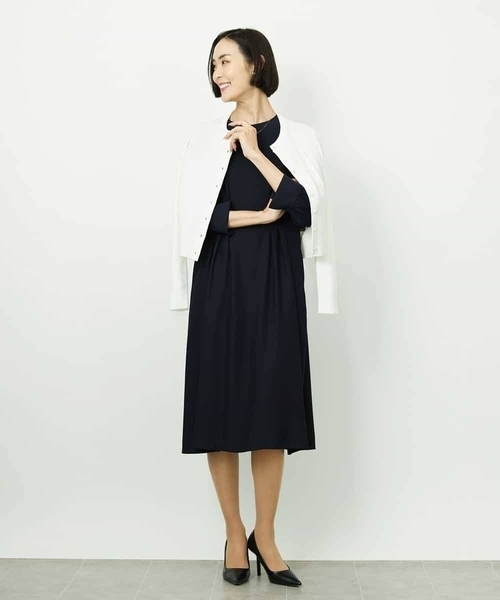 MICHEL KLEIN（ミッシェル・クラン）の「[オケージョン/セレモニー]ドレープワンピース（ワンピース・レディース・ブラック/ネイビー・38）」の10枚目の写真