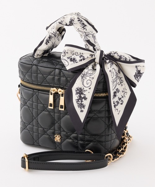 one after another NICE CLAUP（ワンアフターアナザーナイスクラップ）の「ギャザーリボンハンドルキルティングバニティバッグ（ショルダーバッグ・レディース・サックスブルー/ブラック/アイボリー/ピンク・FREE）」の13枚目の写真