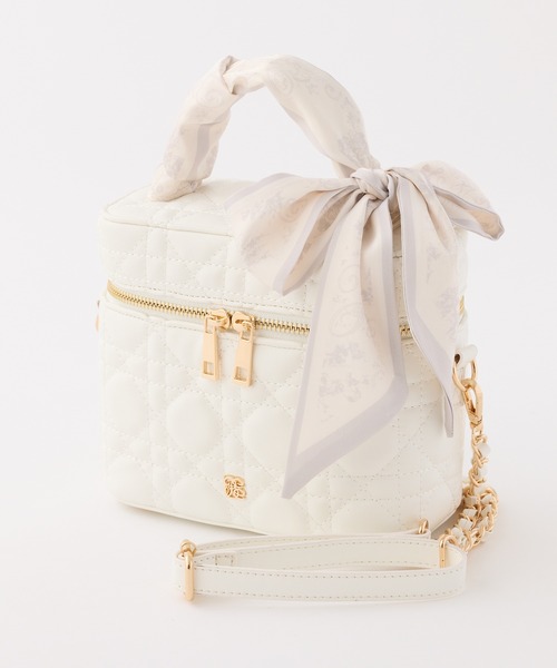 one after another NICE CLAUP（ワンアフターアナザーナイスクラップ）の「ギャザーリボンハンドルキルティングバニティバッグ（ショルダーバッグ・レディース・サックスブルー/ブラック/アイボリー/ピンク・FREE）」の12枚目の写真