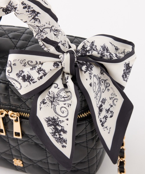 one after another NICE CLAUP（ワンアフターアナザーナイスクラップ）の「ギャザーリボンハンドルキルティングバニティバッグ（ショルダーバッグ・レディース・サックスブルー/ブラック/アイボリー/ピンク・FREE）」の15枚目の写真