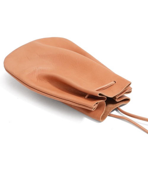 STANDARD SUPPLY(スタンダードサプライ)の「アーツアンドクラフツ / HORSE LEATHER ホースレザー / DROP SHAPE POUCH S ドロップシェイプポーチS(ショルダーバッグ・レディース・チョコ/ブラック/タン・FREE)」の6枚目の写真