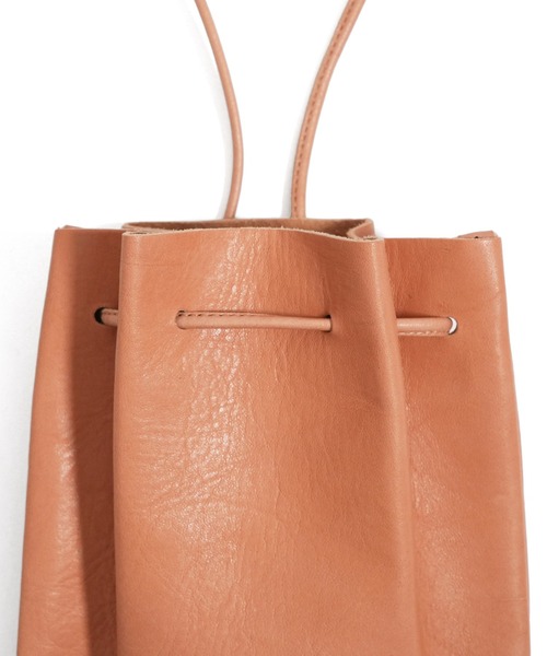 STANDARD SUPPLY(スタンダードサプライ)の「アーツアンドクラフツ / HORSE LEATHER ホースレザー / DROP SHAPE POUCH S ドロップシェイプポーチS(ショルダーバッグ・レディース・チョコ/ブラック/タン・FREE)」の9枚目の写真