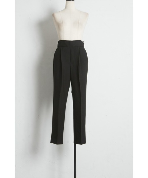 &. NOSTALGIA（アンドドットノスタルジア）の「美シルエットテーパードパンツ（セットアップ）（スラックス・レディース・ネイビー/ベージュ/ブラック・M）」の18枚目の写真