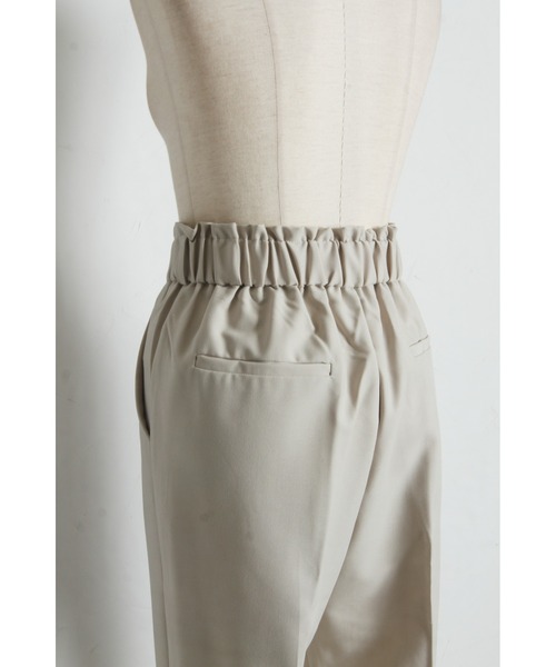 &. NOSTALGIA（アンドドットノスタルジア）の「美シルエットテーパードパンツ（セットアップ）（スラックス・レディース・ネイビー/ベージュ/ブラック・M）」の22枚目の写真