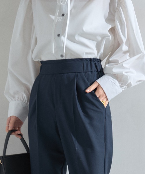 &. NOSTALGIA（アンドドットノスタルジア）の「美シルエットテーパードパンツ（セットアップ）（スラックス・レディース・ネイビー/ベージュ/ブラック・M）」の7枚目の写真