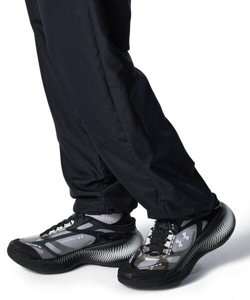UNDER ARMOUR(アンダーアーマー)の「UAメッシュ ライナー ウーブン パンツ(トレーニング/レディース)(その他パンツ・レディース・ブラック・XL/L/M/S)」の4枚目の写真