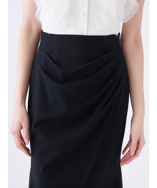 SNIDEL（スナイデル）の「Sustainableドレープマーメイドスカート（スカート・レディース・カーキ/ブラック/アイボリー・1/0）」の11枚目の写真