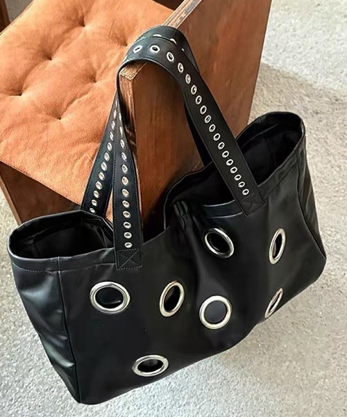 Ressaca（レサーカ）の「アイレットフェイクレザートートバッグ（トートバッグ・レディース・ブラック・FREE）」の5枚目の写真