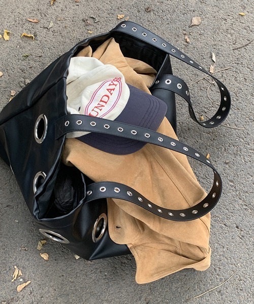 Ressaca（レサーカ）の「アイレットフェイクレザートートバッグ（トートバッグ・レディース・ブラック・FREE）」の9枚目の写真