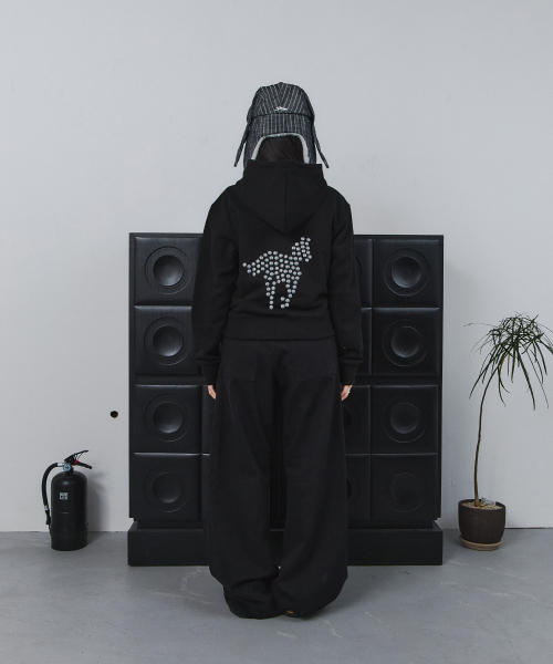 TANSANMAGNESIUM(タンサン マグネシウム)の「ビッグボタンポニーホットフィックスフードジップアップ(ブラック)(パーカー・レディース・その他・1/2/3)」の5枚目の写真