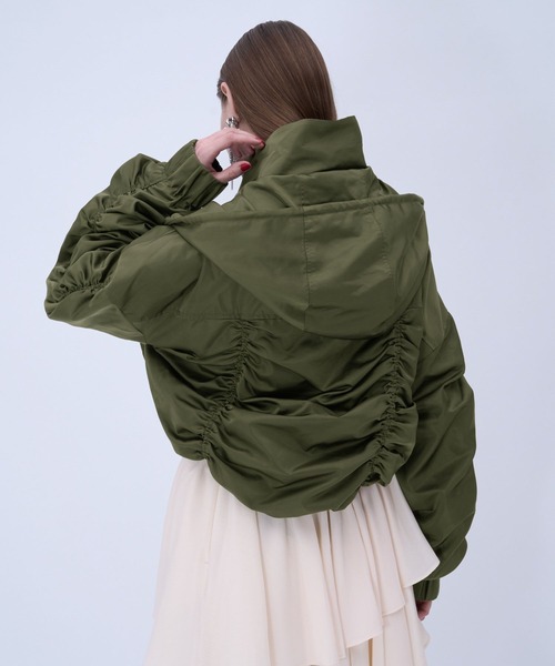 HARE（ハレ）の「ギャザーマウンテンパーカー(HARE)（マウンテンパーカー・レディース・ブラック/カーキ・FREE）」の20枚目の写真