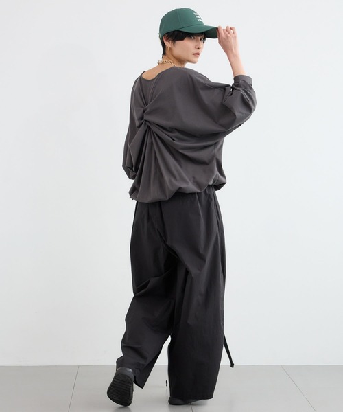 BARNYARDSTORM(バンヤードストーム)の「BARNYARDSTORM / バックツイストプルオーバー【接触冷感 / 吸水速乾】(Tシャツ/カットソー・レディース・ホワイト/イエロー/チャコールグレー/ブラウン・FREE)」の16枚目の写真