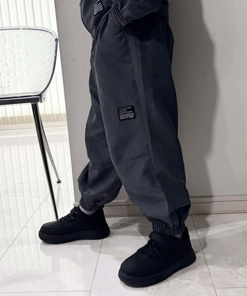 SHISKY（シスキー）の「【裏地メッシュ】 バルーンパンツ（516-00）（その他パンツ・キッズ・ブラック/グレー/チャコール/ネイビー・160/150/140/130/120/110）」の16枚目の写真
