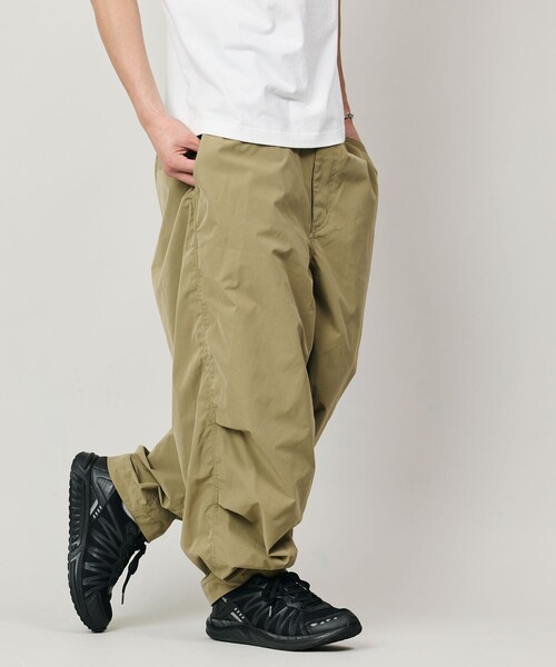 FREAK'S STORE（フリークスストア）の「限定展開 Quick Dry Fabric ワイドシルエット ポリリップクロス ミリタリーサーカスパンツ/UVカット/速乾（カーゴパンツ・メンズ・オリーブ/ブラック/オフホワイト/ベージュ・SMALL/MEDIUM/LARGE）」の20枚目の写真