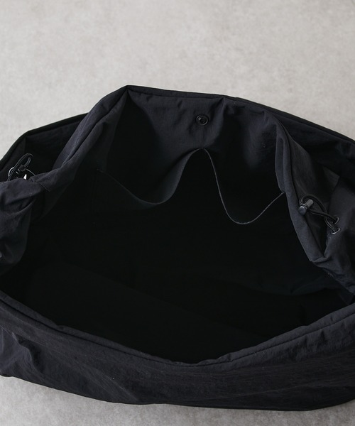 SLOW（スロウ）の「SLOW span nylon-shoulder bag-L（ショルダーバッグ・メンズ・グレー/ブラック・FREE）」の4枚目の写真