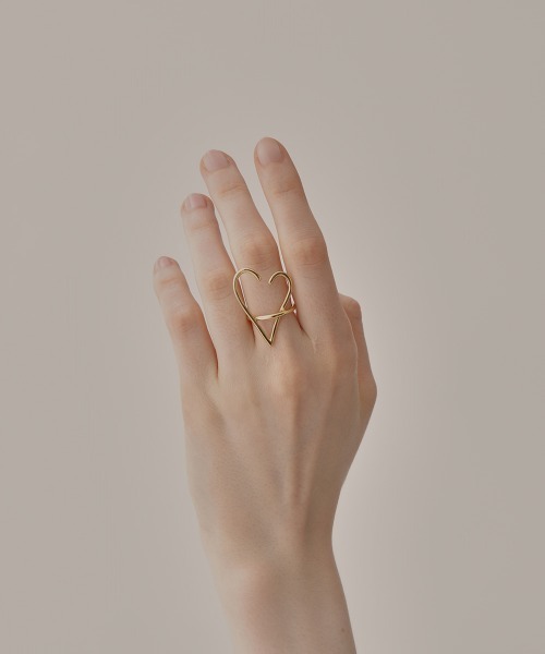 AFFECT(アフェクト)の「Heart Ring(リング・レディース・シルバー/ゴールド・MEDIUM/SMALL/LARGE)」の7枚目の写真