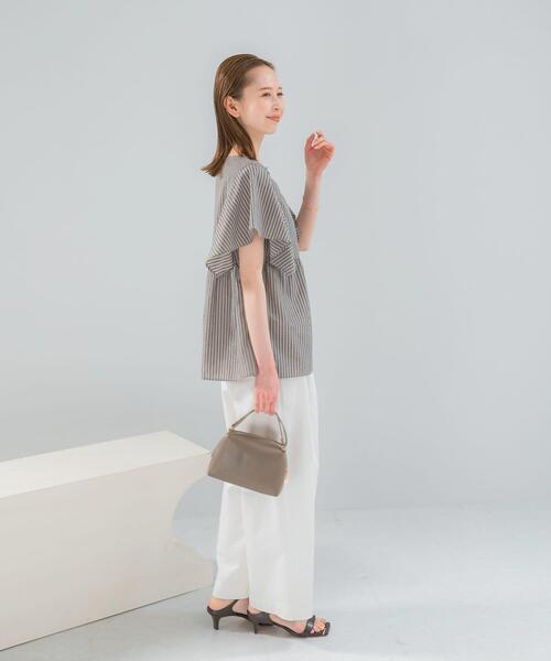 URBAN RESEARCH ROSSO WOMEN(アーバンリサーチ ロッソ)の「『WEB限定』『UR TECH Smart Linen Touch』フレアスリーブブラウス(シャツ/ブラウス・レディース・ネイビー/ブラウン系その他/ライトピンク・FREE)」の17枚目の写真