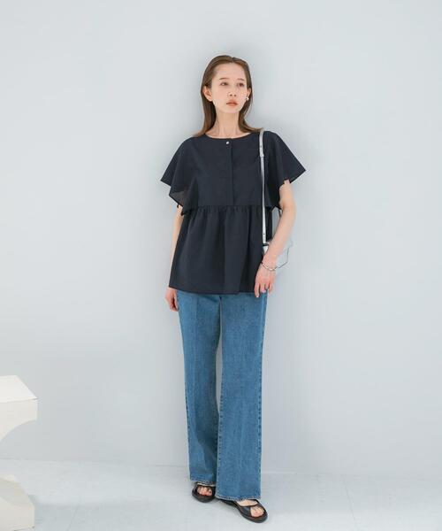 URBAN RESEARCH ROSSO WOMEN(アーバンリサーチ ロッソ)の「『WEB限定』『UR TECH Smart Linen Touch』フレアスリーブブラウス(シャツ/ブラウス・レディース・ネイビー/ブラウン系その他/ライトピンク・FREE)」の22枚目の写真