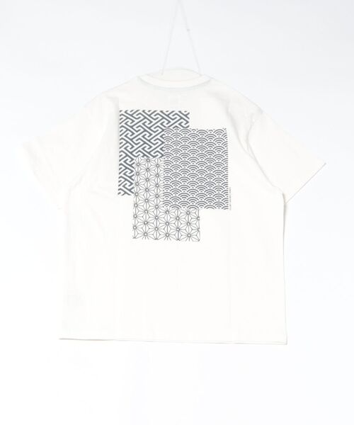 EDWIN(エドウィン)の「EDWIN エドウィン プリントTシャツ インディゴ 半袖(Tシャツ/カットソー・メンズ・ホワイト/ブルー・LARGE/X-LARGE/MEDIUM)」の22枚目の写真