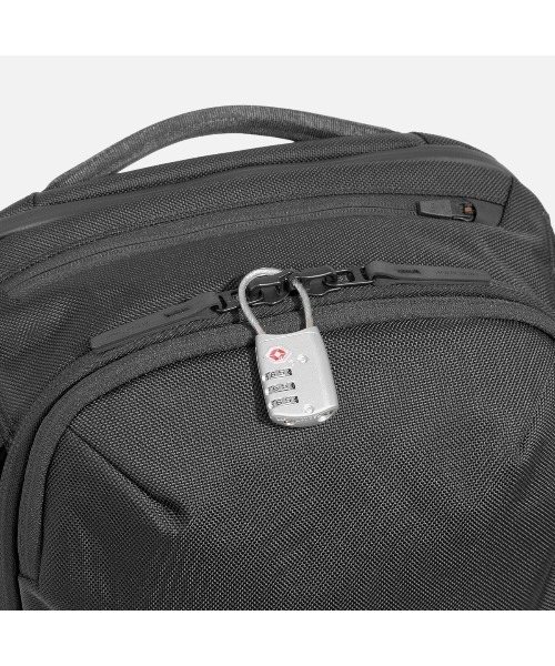 Aer（エアー）の「AER　Travel Pack 4 28L　/　AER-21070（バックパック/リュック・メンズ・ブラック・FREE）」の10枚目の写真