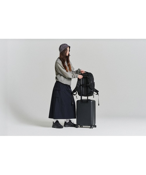 Aer（エアー）の「AER　Travel Pack 4 28L　/　AER-21070（バックパック/リュック・メンズ・ブラック・FREE）」の17枚目の写真