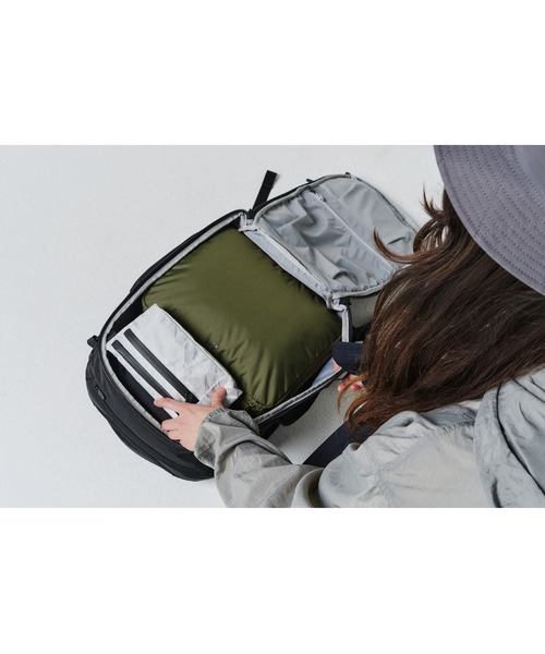 Aer（エアー）の「AER　Travel Pack 4 28L　/　AER-21070（バックパック/リュック・メンズ・ブラック・FREE）」の19枚目の写真