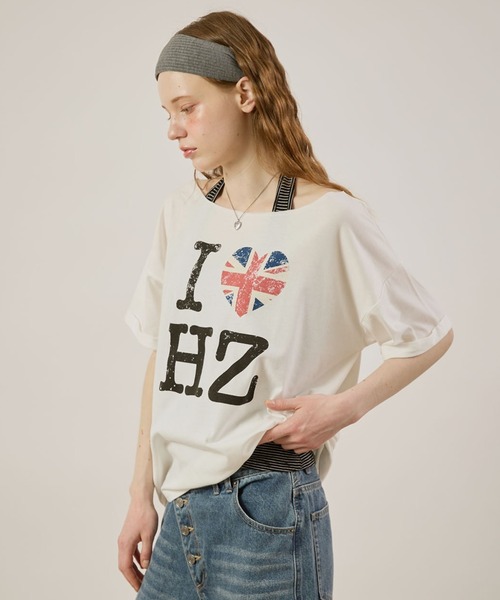 hazyl（ヘイジル）の「one shoulder logo T-shirt / ワンショルダーロゴTシャツ（Tシャツ/カットソー・レディース・グレー/オフホワイト・フリー）」の6枚目の写真