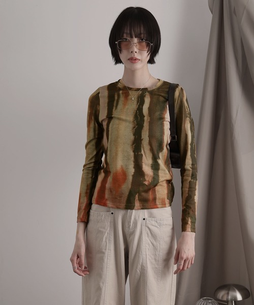 Ulysses(ユリシス)の「アートダイロングスリーブカットソー(Tシャツ/カットソー・レディース・ブラウン・M/S)」の7枚目の写真